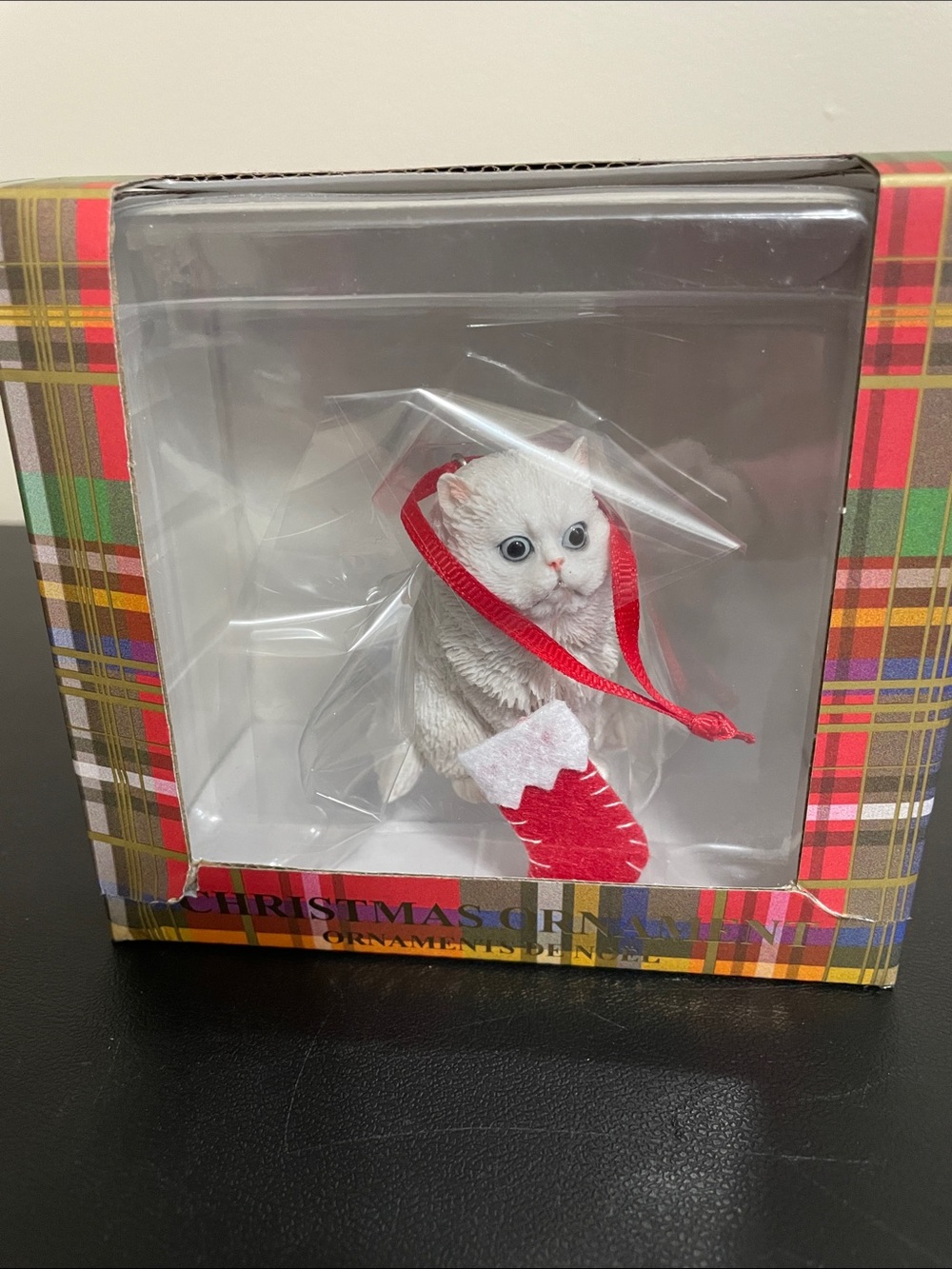 New In Box Sandicast Persian Cat White Christmas Ornament